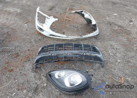 2015 Porsche Macan S z USA, uszkodzony, nr VIN WP1AB2A56FLB54318